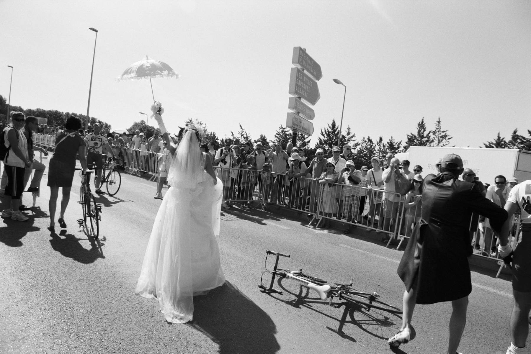 Le Tour de France 2013 In Love on and with the Tour … De l'amour avec et sur le Tour ... Verliebt in und auf der Tour … Enamorarse en el tour y del tour…